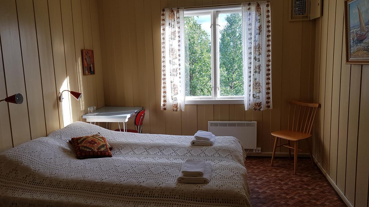 Solheim Pensjonat Røros Exteriör bild